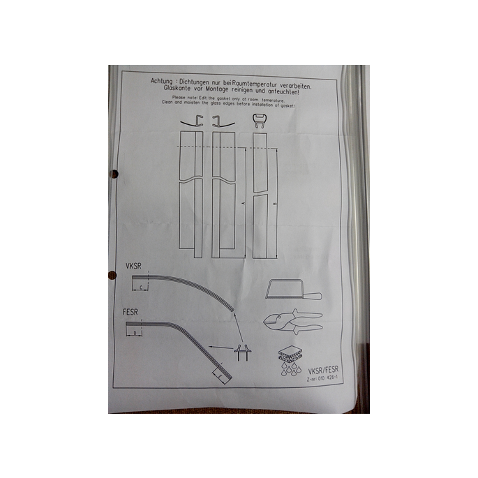 Koralle S320 S8L43194 ( L43194 ) ( 2537309 ) complete strip set for quarter round shower with hinged doors