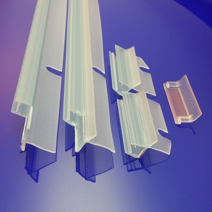 Huppe 1002, 054214 afvoerprofiel voor draaideur in nis